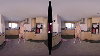 Cherry Potter hot solo VR porn