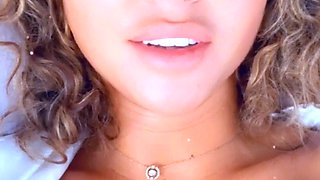 Blonde emo amateur solo masturbation