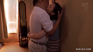 Geki Pis Affair In A Wooden Apartment Smile