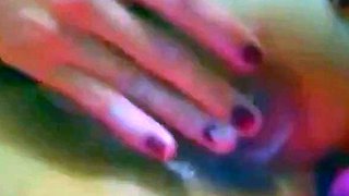 Asian Amateur Rosebud Fists Herself