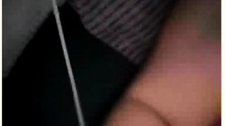 Joingy Indian Sisters Plays with mee