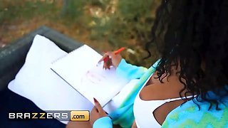 Brazzers - Brianna Moore’s artistic muse comes alive when Scott Nails dicks her in every posture