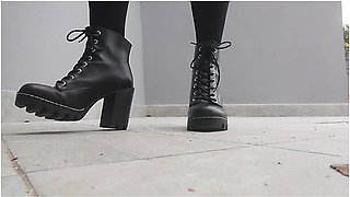 Lady Nymphelin Breaks Things All For You