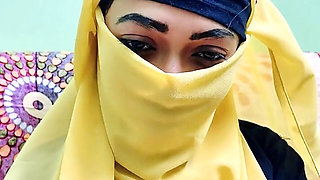 Sexy Aunty Needs to Hard Fucking with Me