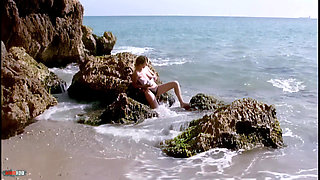 Estelle- Clark: Old Blonde Playing