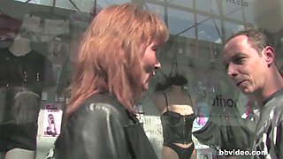 Extremely sexy old German amateur cougar fucks hardcore in homemade video